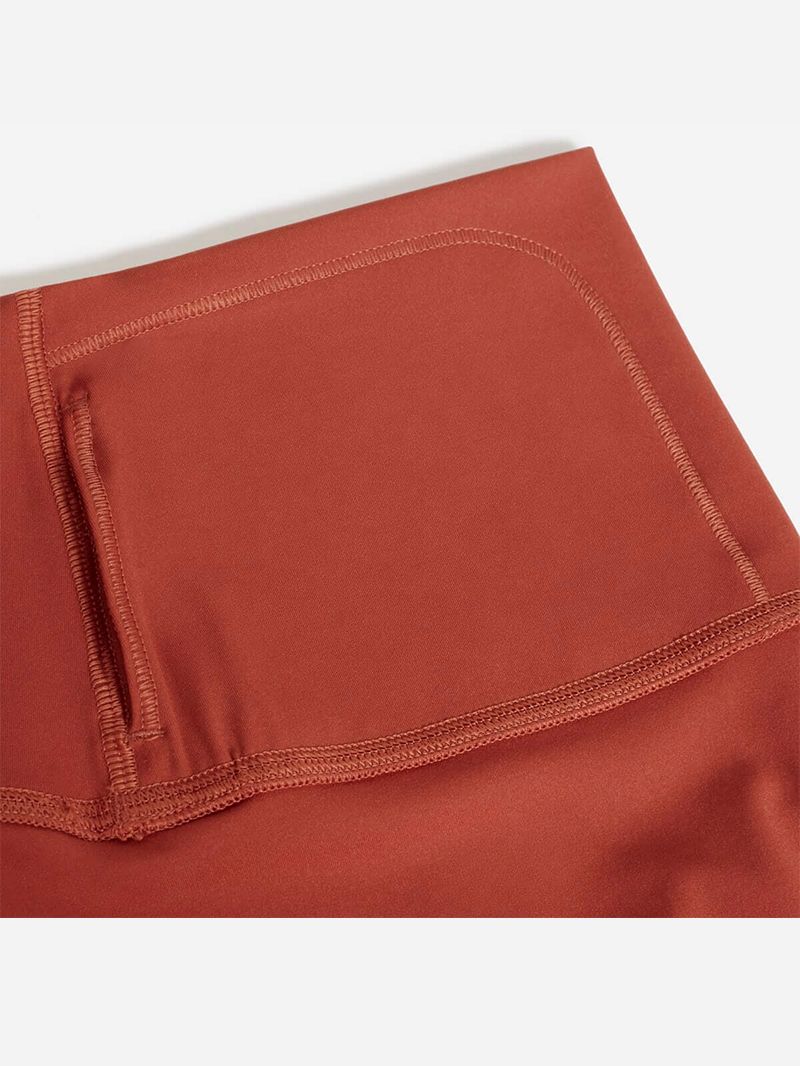 The Perform Pocket Legging